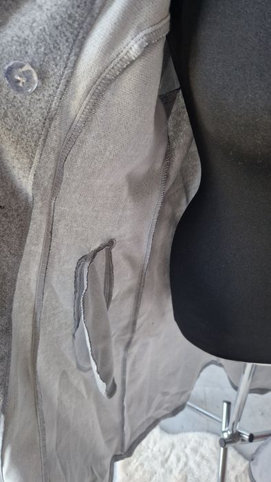 Elegancki szary płaszcz damski – nowy, bez metki!