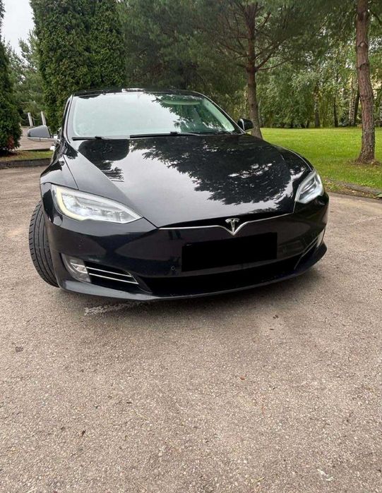 Tesla model S 2018
