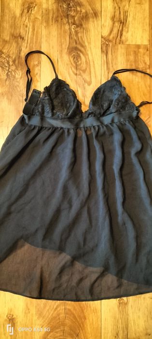 Halka elegancka czarna