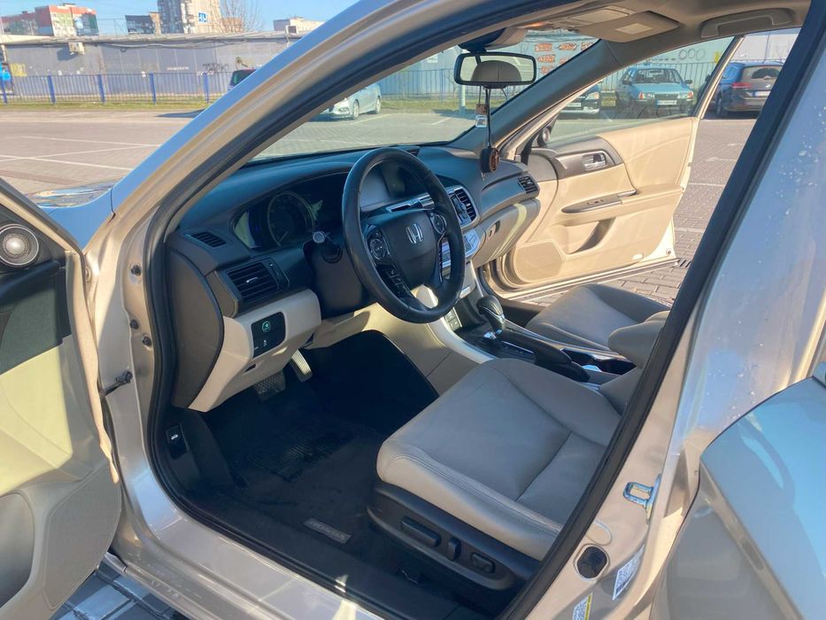 Автомобіль Honda Accord