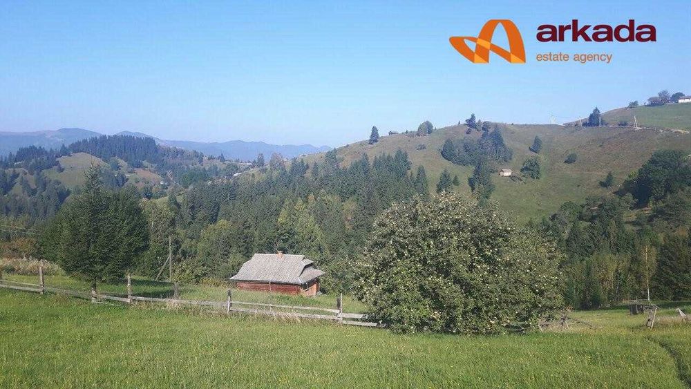 Продаю мальовничу ділянку з будиночком в горах