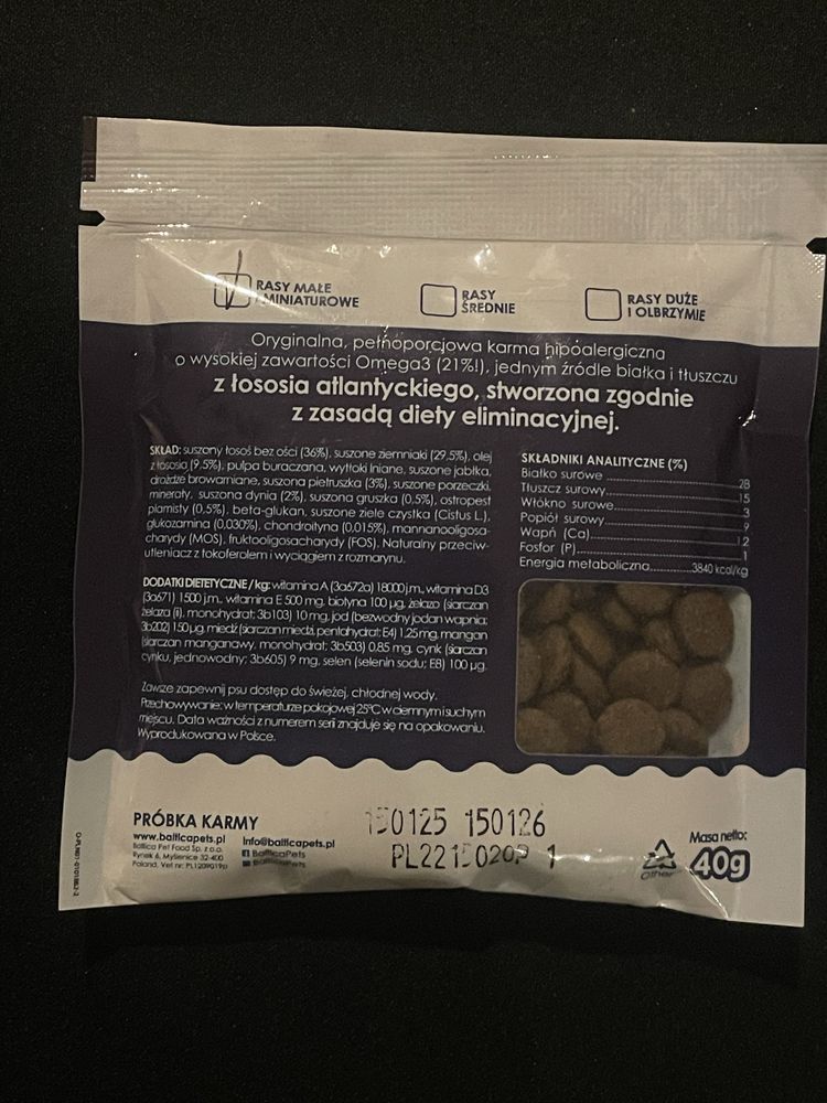 Baltica Adult Salmon Hypoallergenic Łosoś 40g PRÓBKA karmy