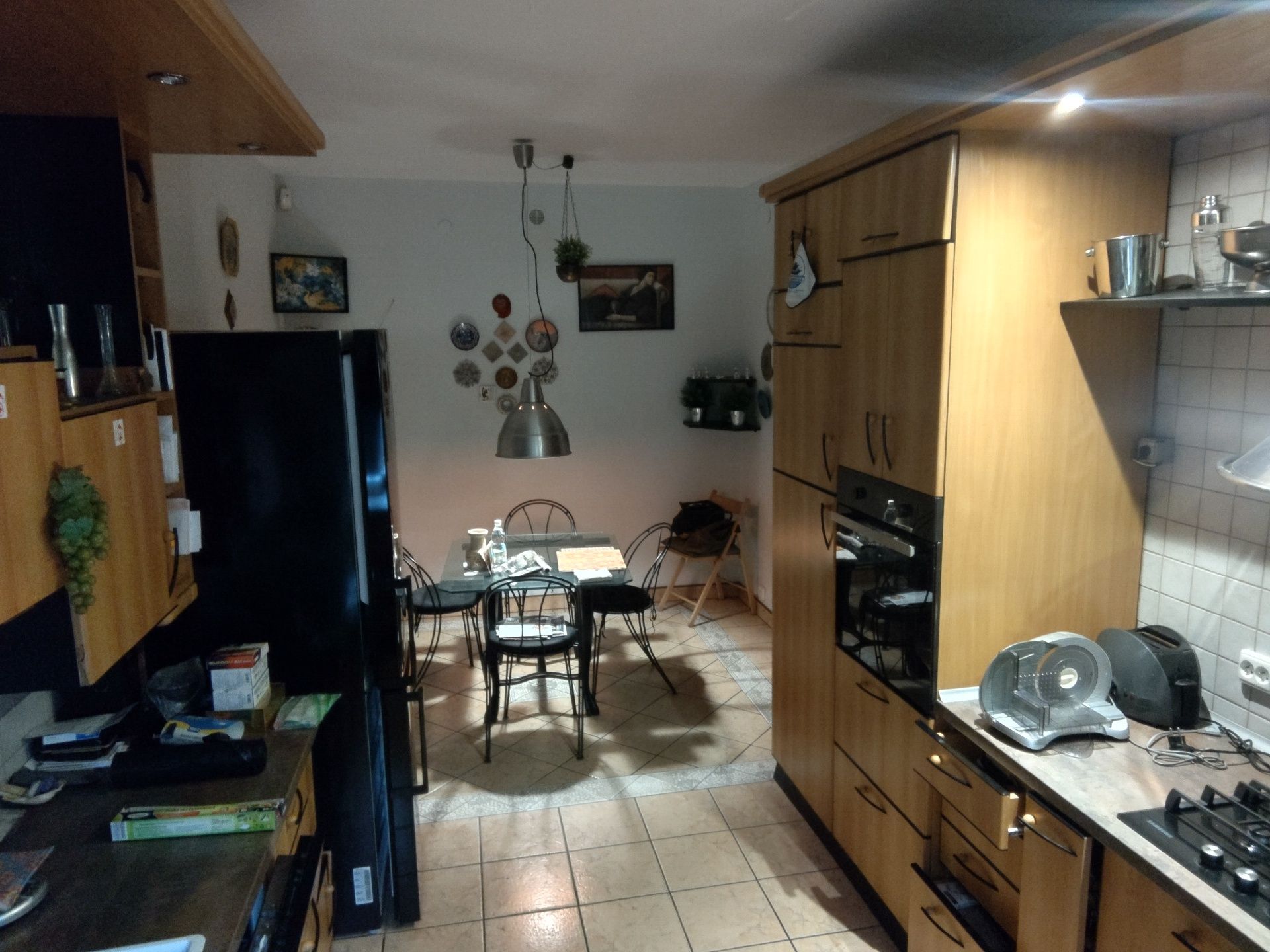 Dom do wynajęcia 3 sypialnie, 2 łazienki, ogród.