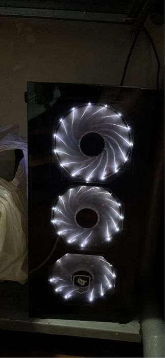 Pc gaming em bom estado