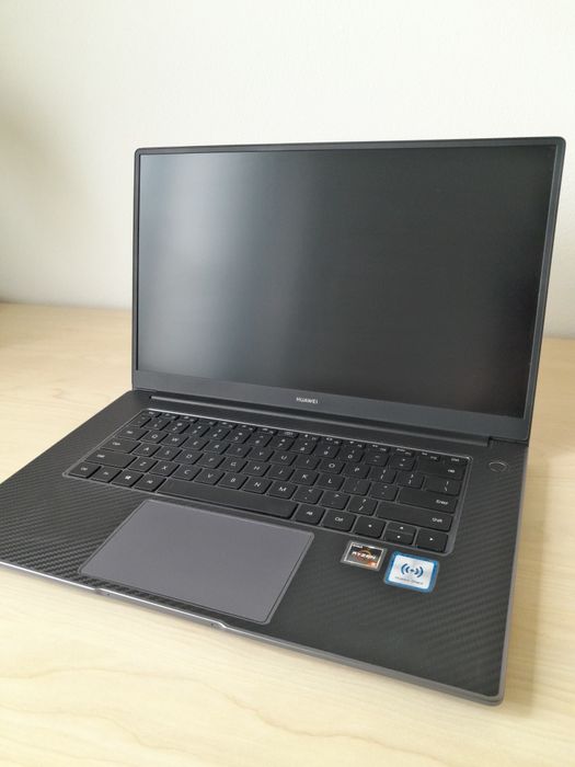 Huawei matebook d15