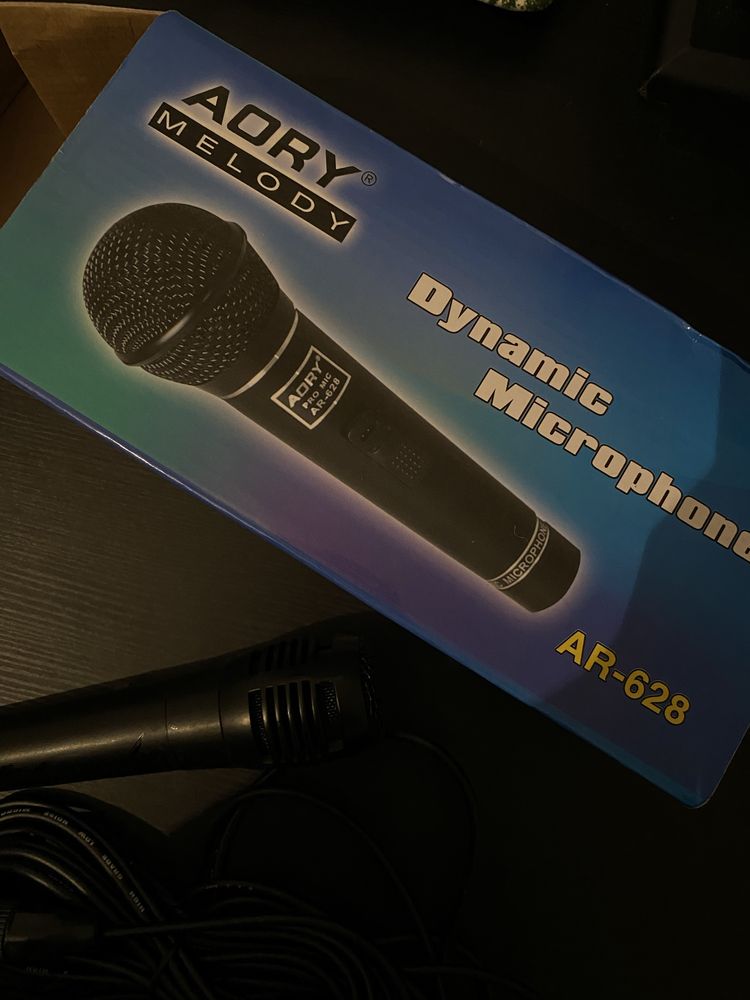 Microfone novo.