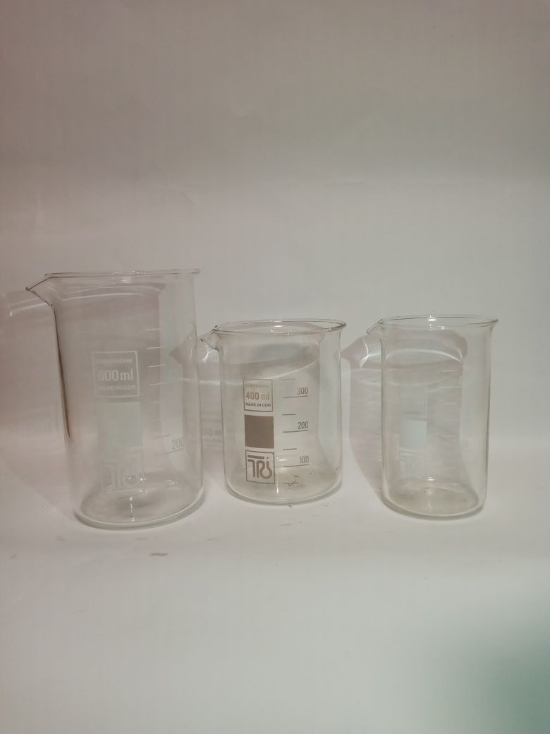Продам мірні термостійкі скляні стакани