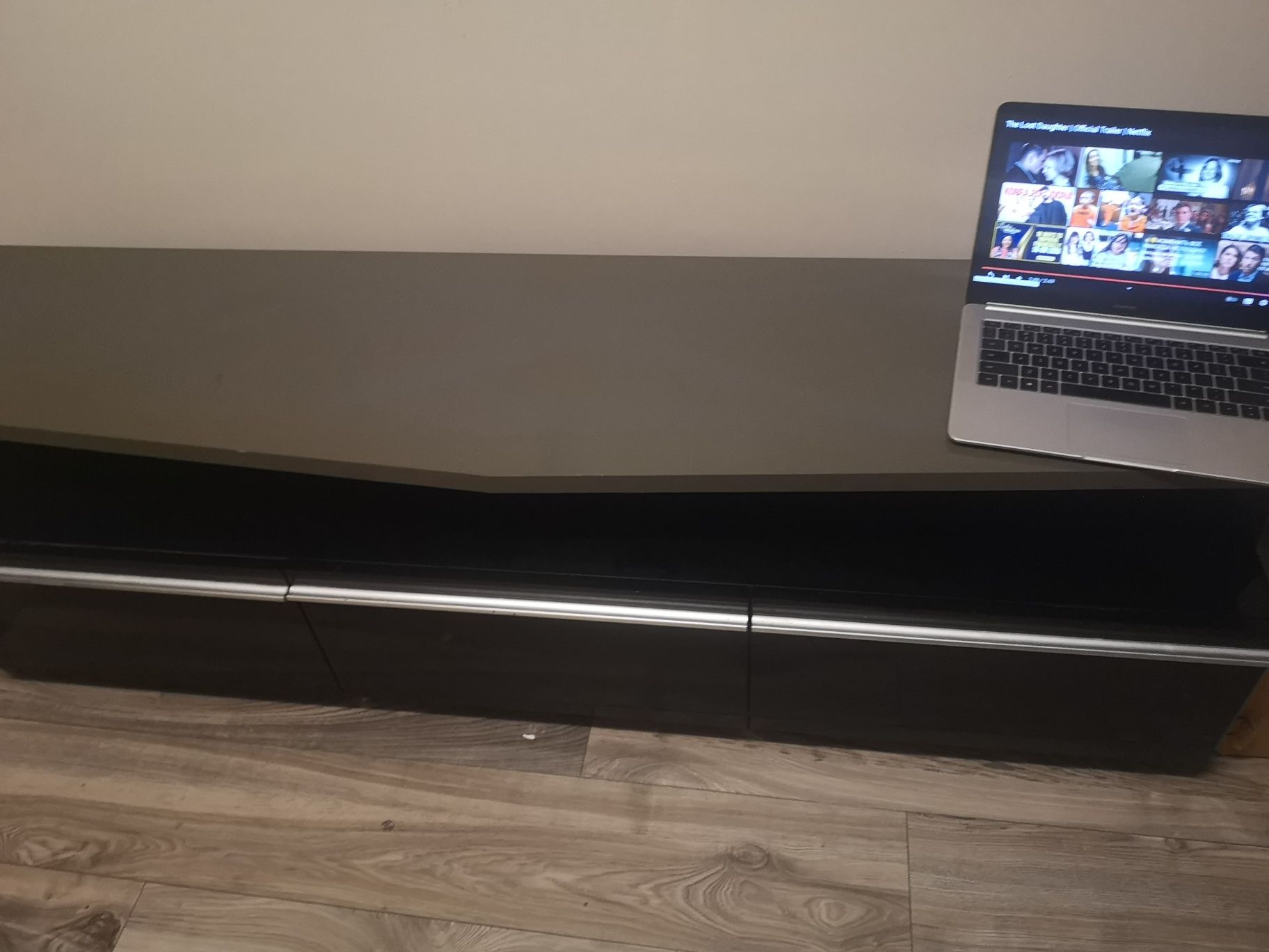 Komoda rtv w bdb stanie
