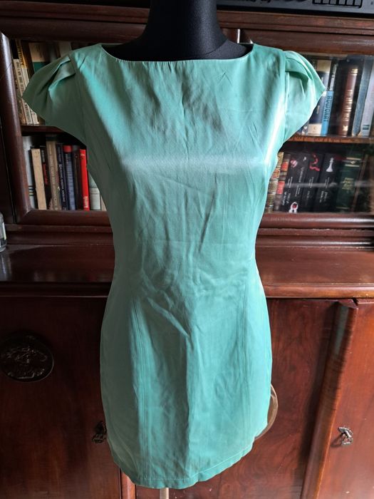 Sukienka damska Attentif r.m