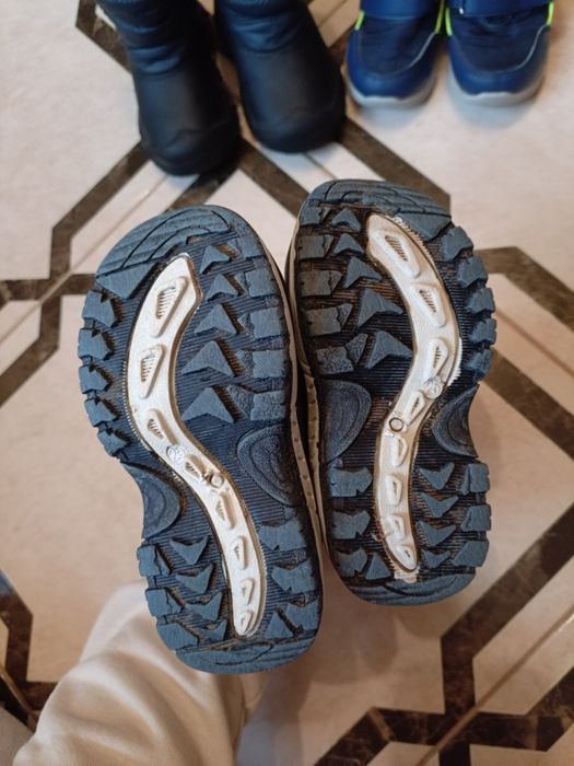 Дитяче зимове  взуття