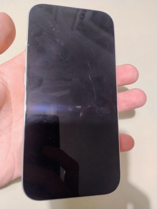 Iphone 16 uszkodzony