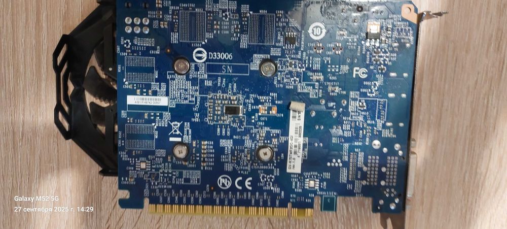 Видеокарта Gigabyte 750ti 4gb