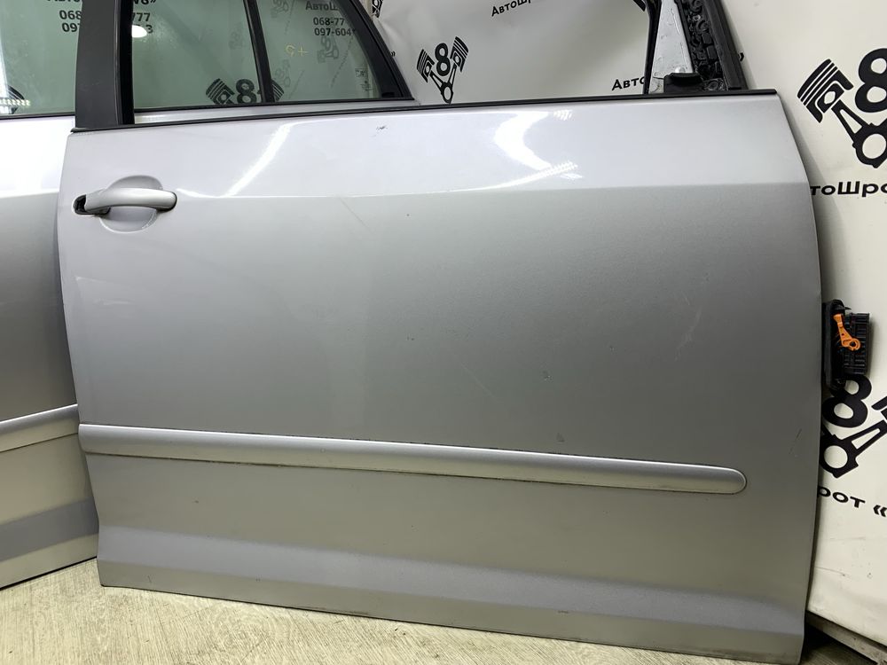 Двері VW Golf 5 Plus дверка передня задня права ліва гольф плюс +