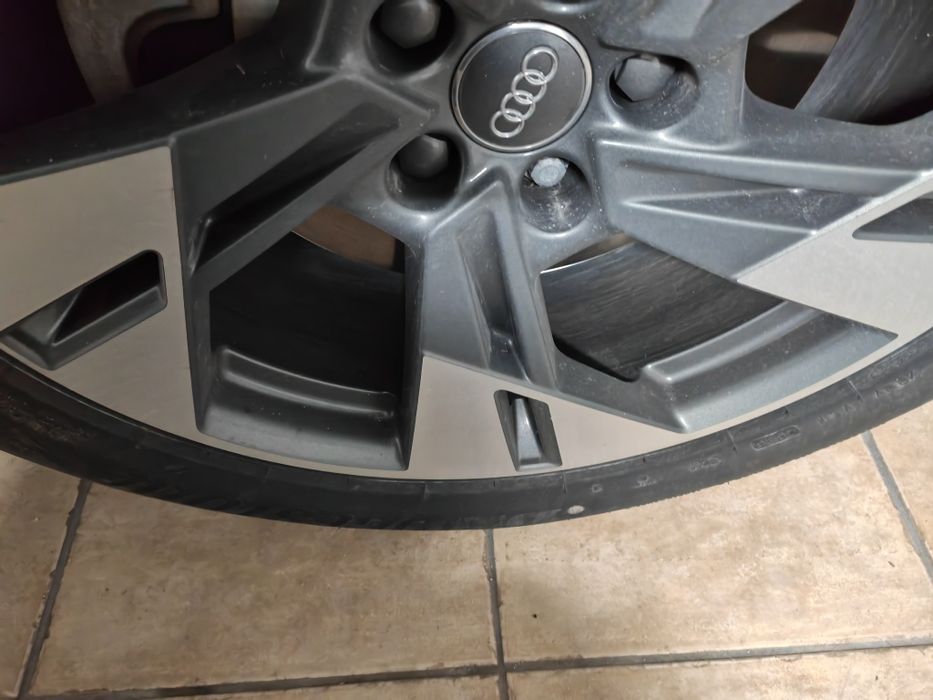 Jante audi Etron 20" 5 raios