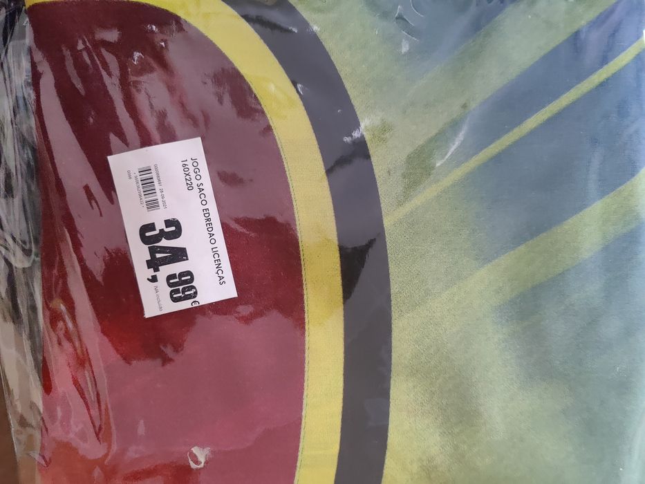 Capa endredao faísca McQueen