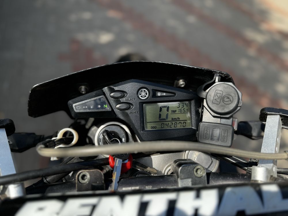 Yamaha XT660X мотард, эндуро