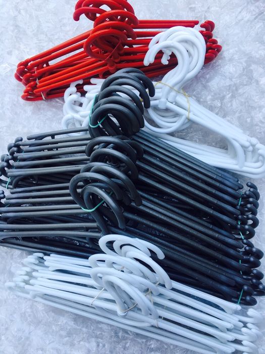 Суперцена!! Усиленные Вешалки тремпеля плечики!!