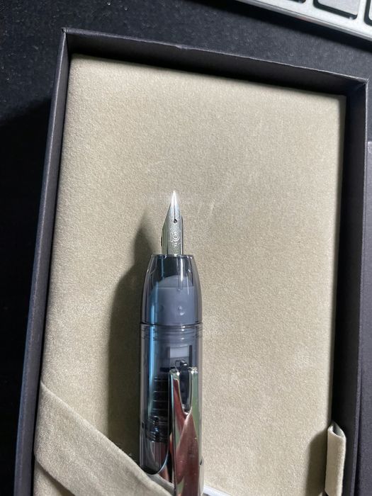 Platinum Curidas Pióro wieczne F wysuwane graphite smoke