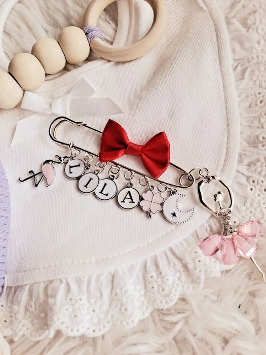 Broszka do wózka niemowlęca