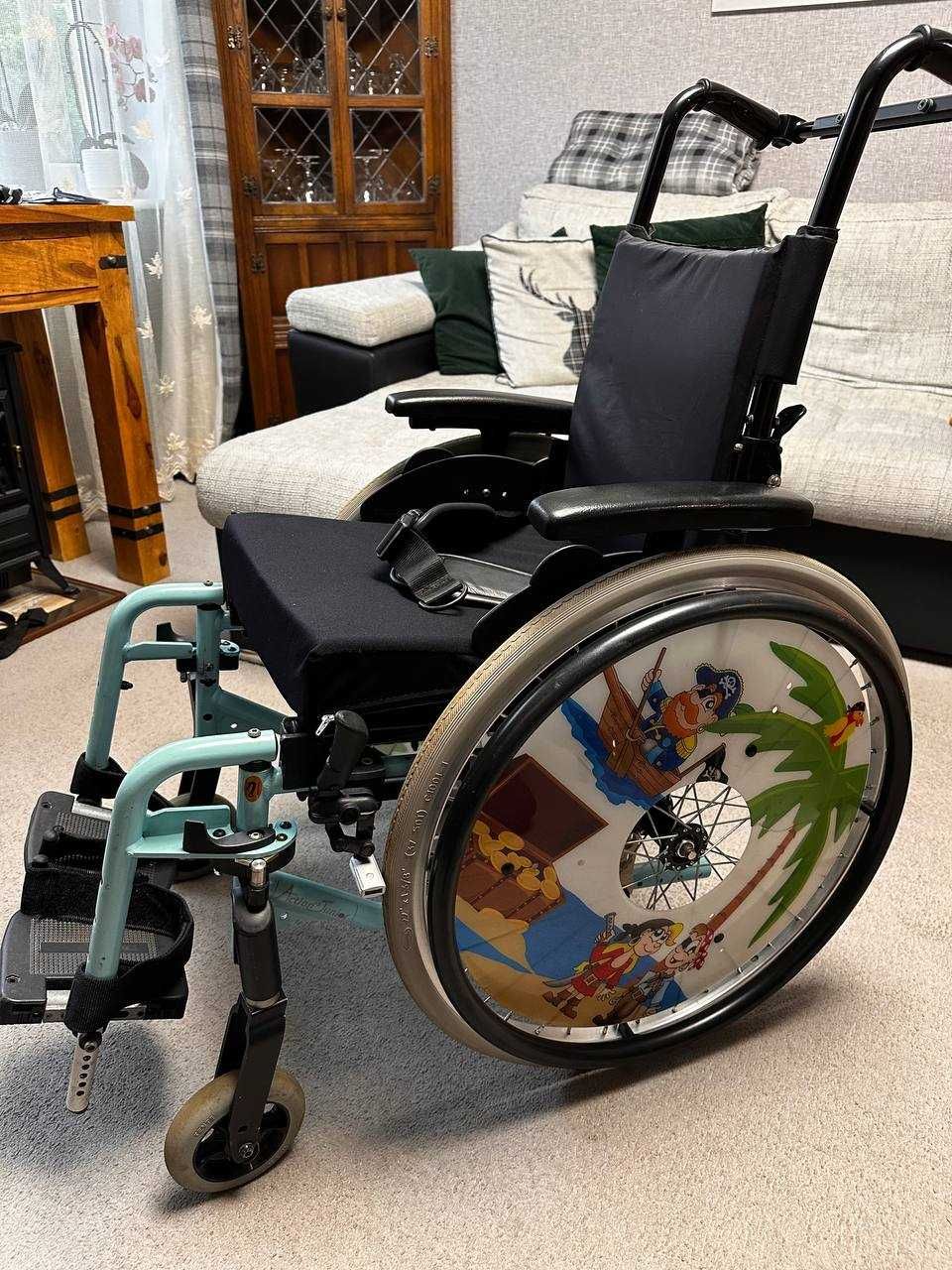 Wózek inwalidzki dziecięcy Invacare Action 3 Junior