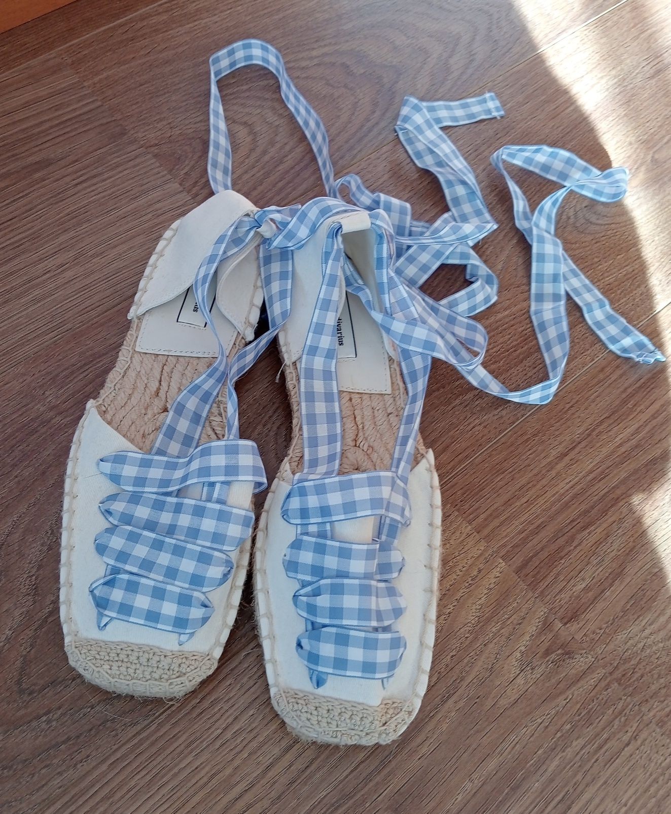 Sapatos de corda