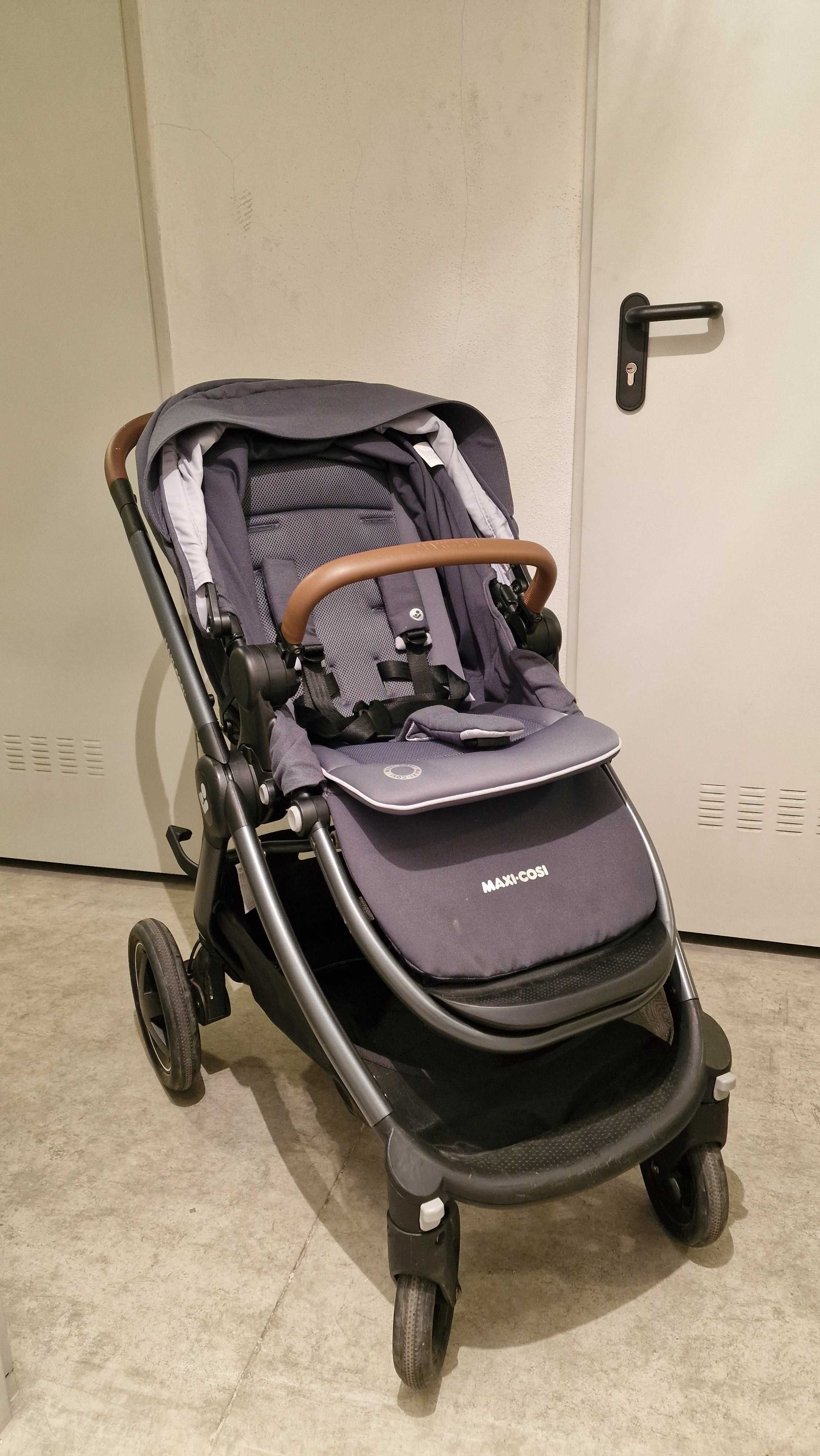 Conjunto Maxi Cosi - Carrinho + Ovo + Base Isofix