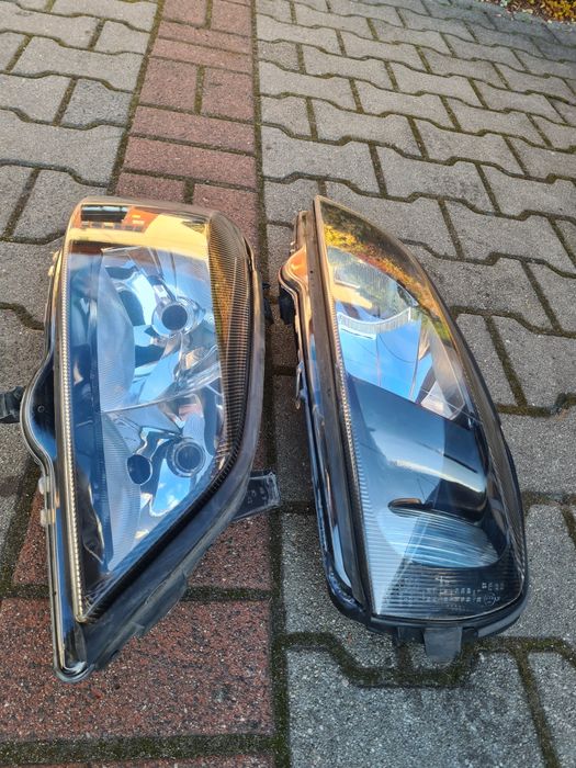 Opel astra g lampy przód (cena za 2 szt)