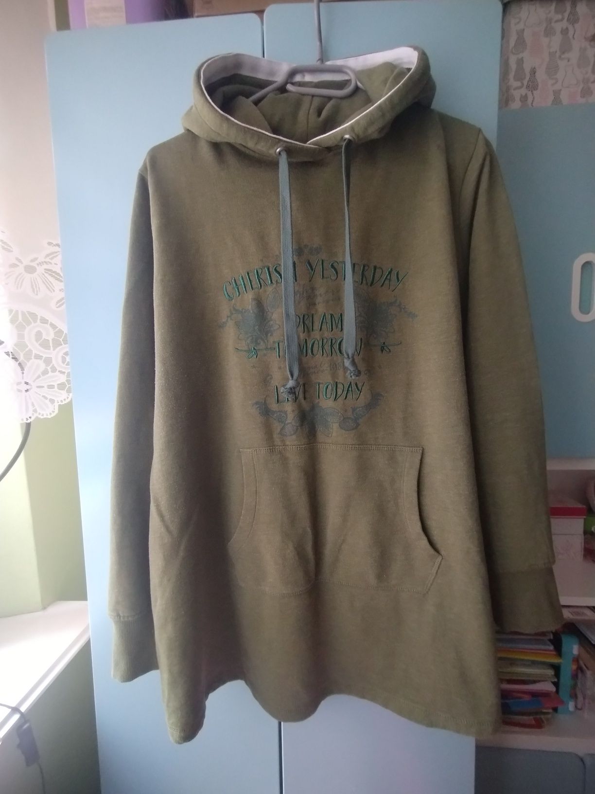 Bluza z kapturem oversize L