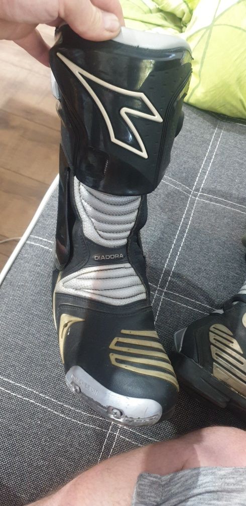 Buty motocyklowe