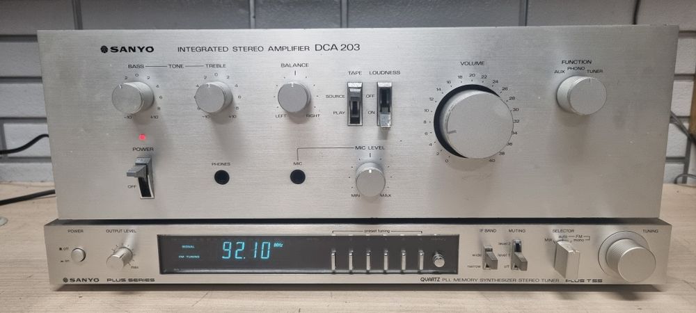 Wzmacniacz HI-FI stereo SANYO DCA-203