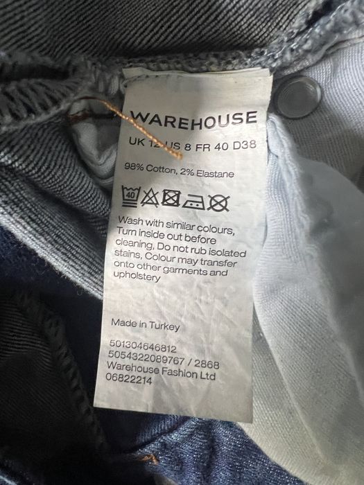 Spodnie jesnsowe z przetarciem na kolanie Warehouse roz. 40 / L