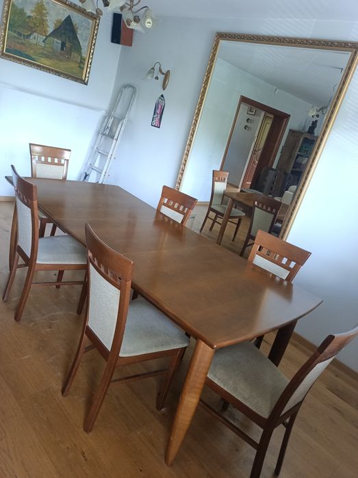 Meble Swarzędz komplet stół oraz 6 krzeseł