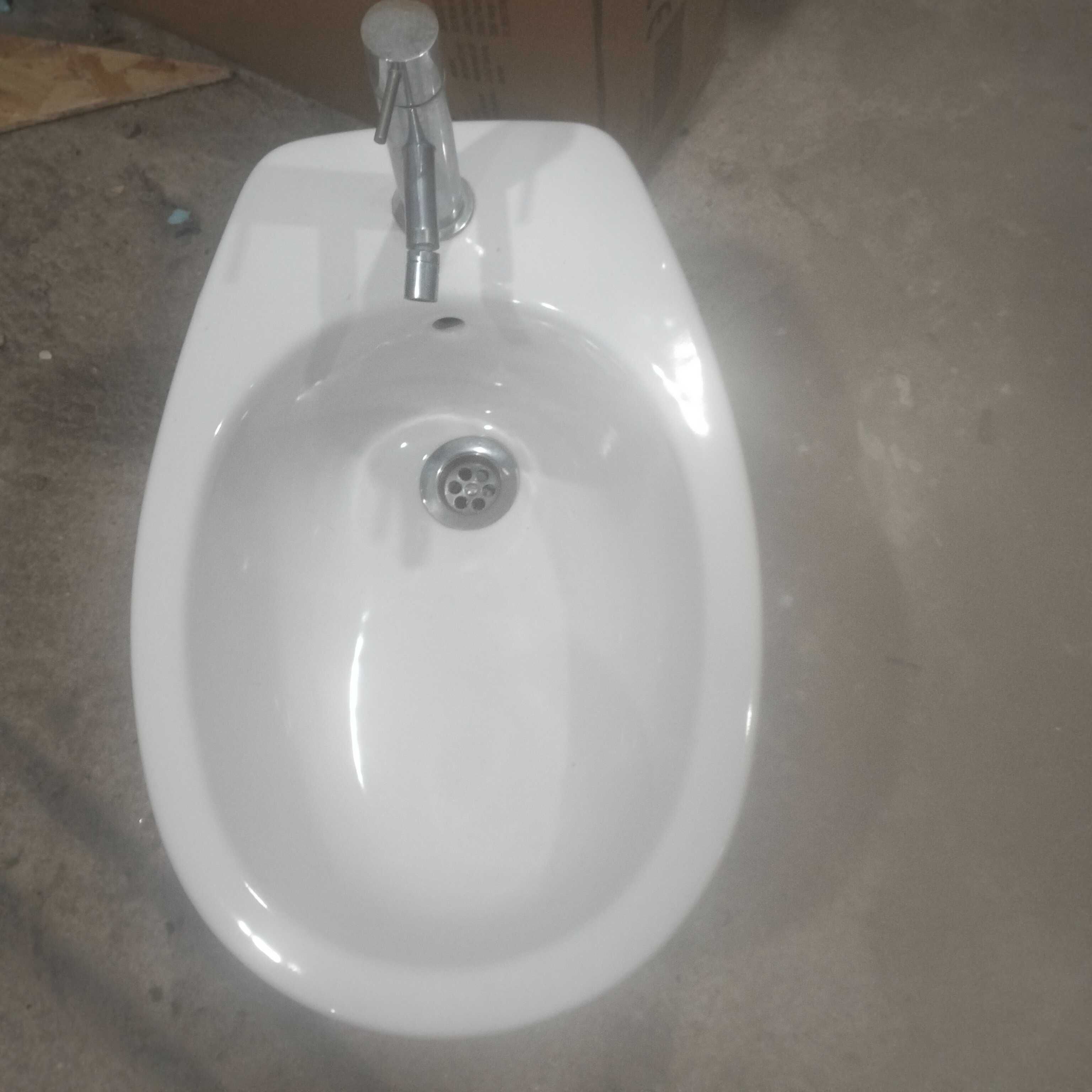Bidé loiça sanitana
