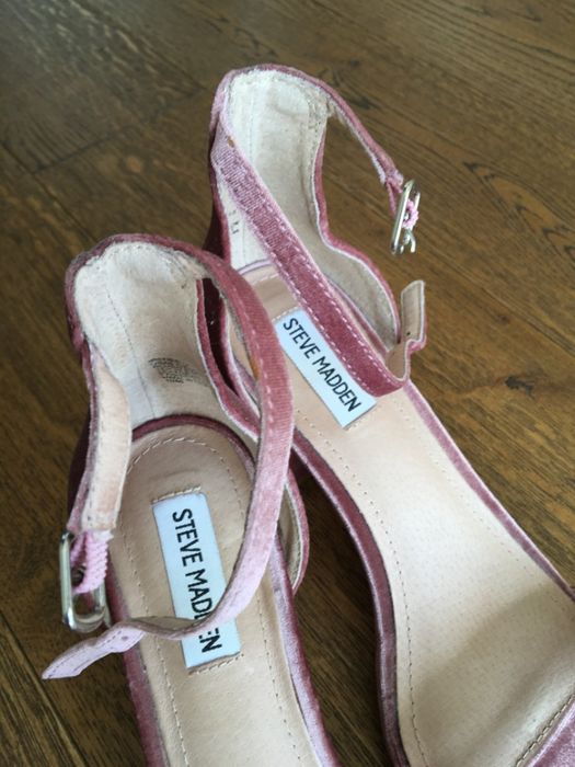 STEVE MADDEN sandały rozmiar 39