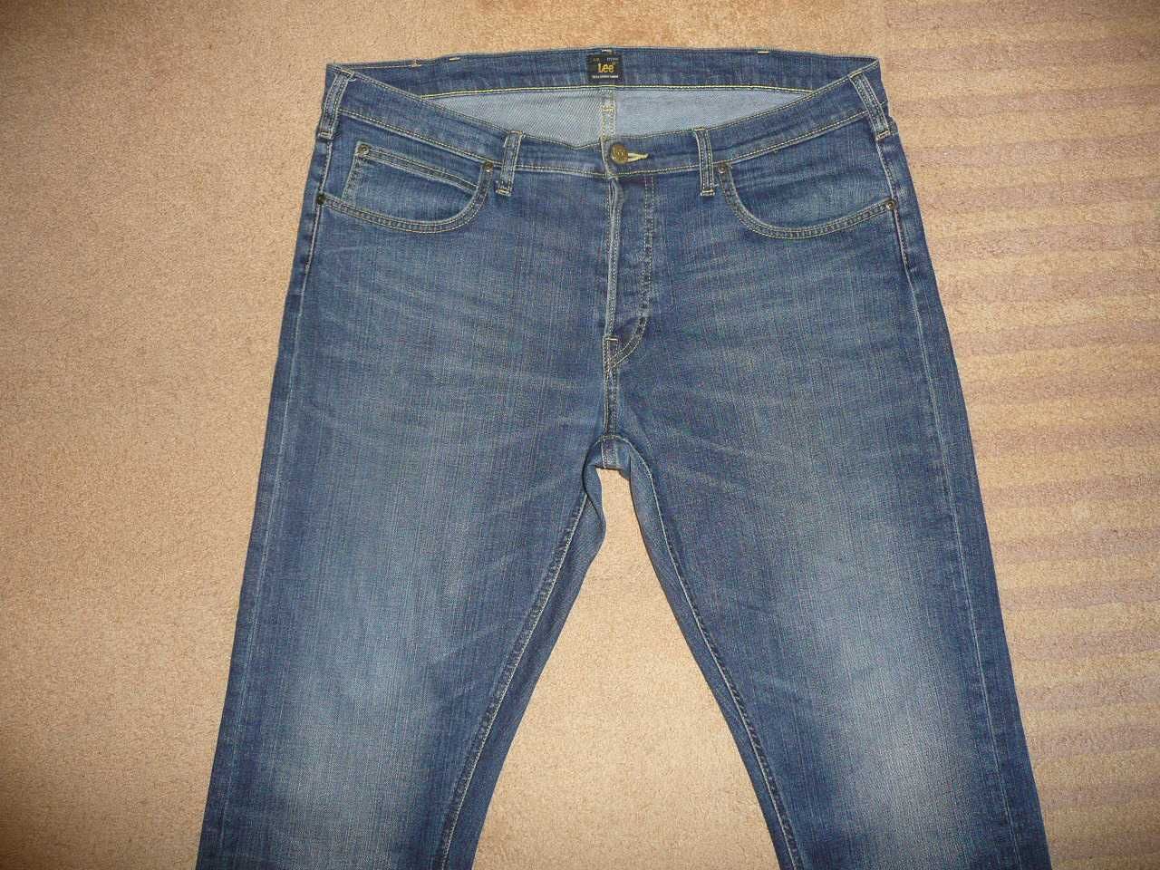 Spodnie dżinsy LEE W36/L32=50/109cm DAREN