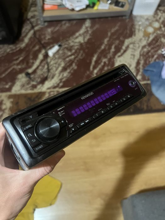 Radio KENEOOD KDC-3051