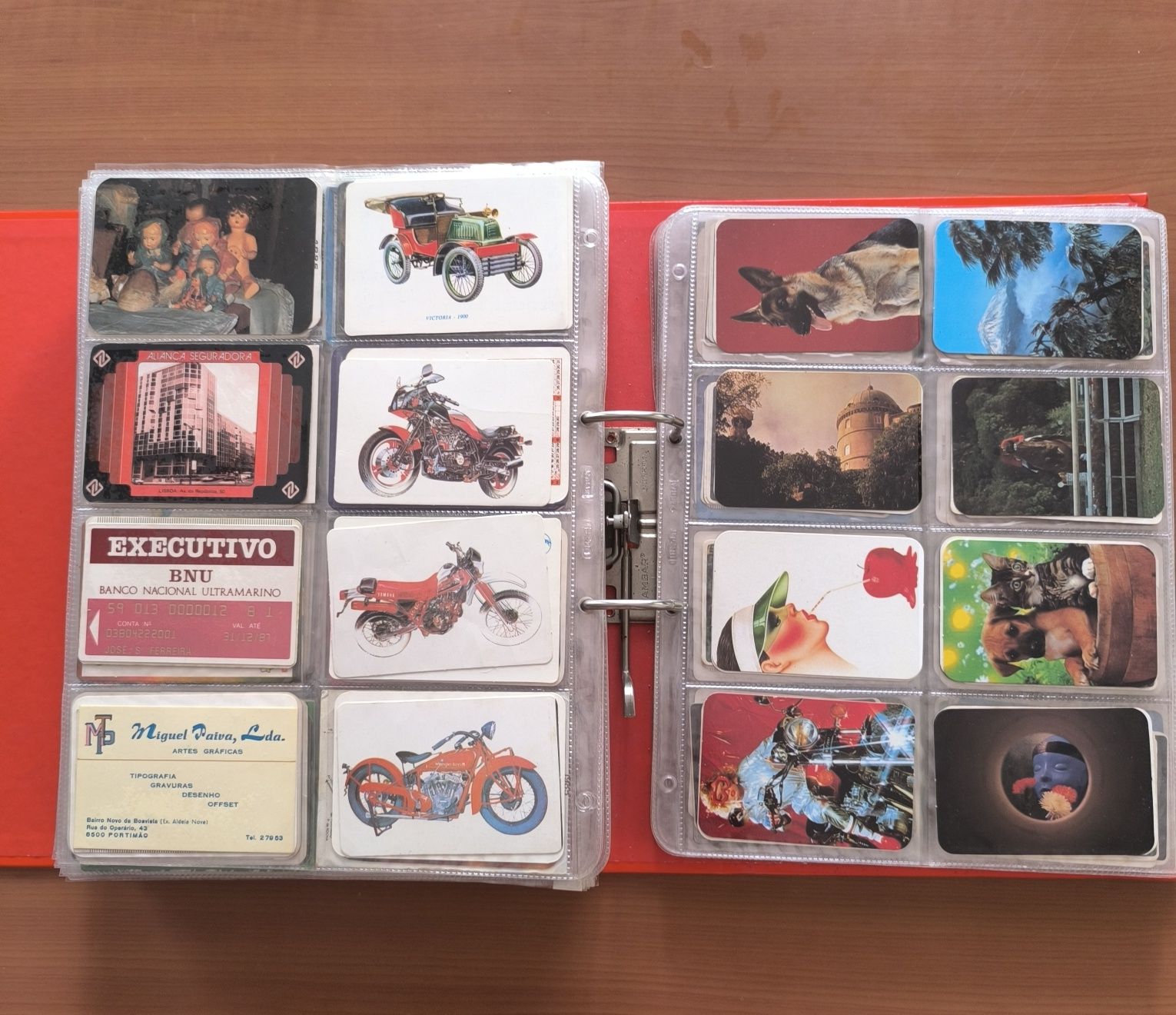 Grande lote de Calendários de Bolso Anos 80

Dossier com 1440 calendár