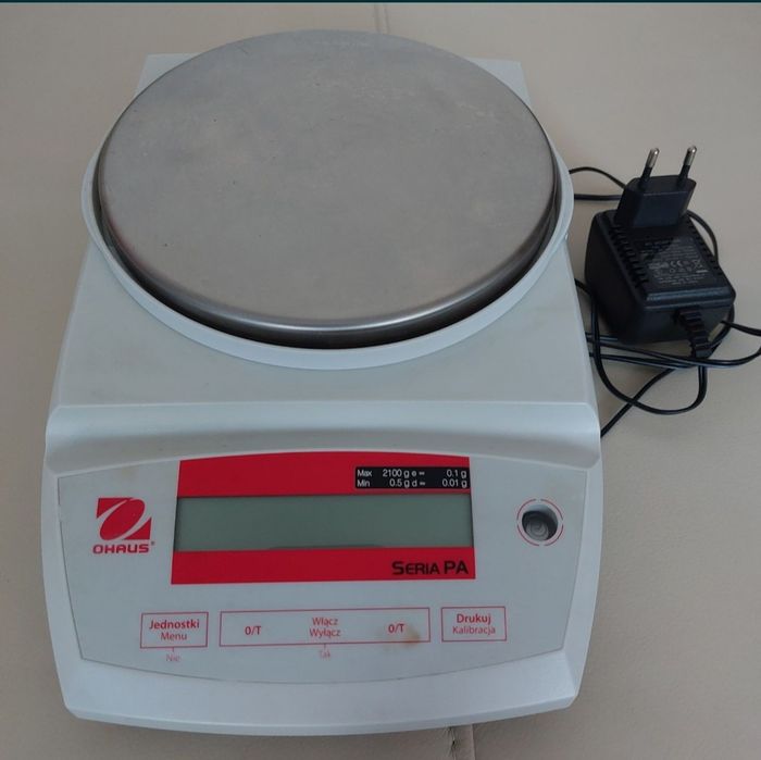 Waga elektroniczna laboratoryjna 
OHAUS PA 2102CM