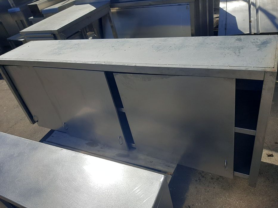 Armário parede em inox