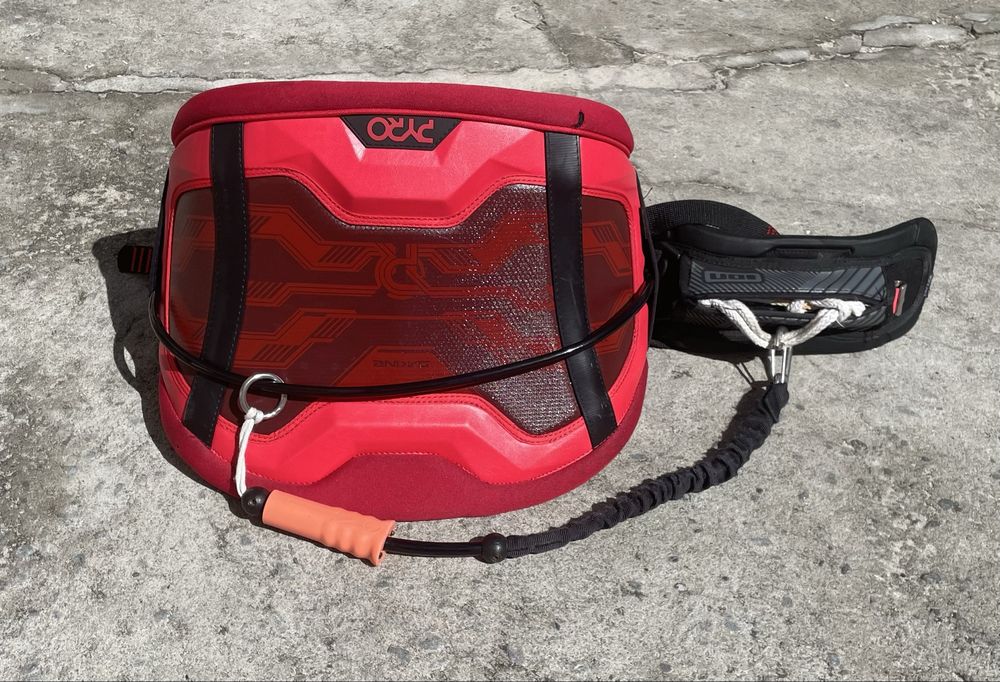 Arnês de Kitesurf Dakine Pyro L