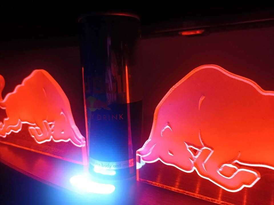 Base de exposição original Redbull para lata, com iluminação.
