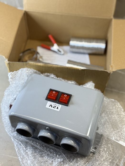 Uniwersalna nagrzewnica samochodowa 12V 800W