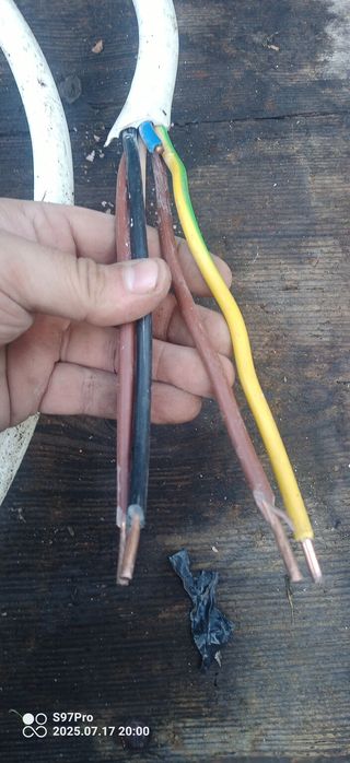 Kabel,przewód przemysłowy  5x3.5mm długość 4.4 m używany