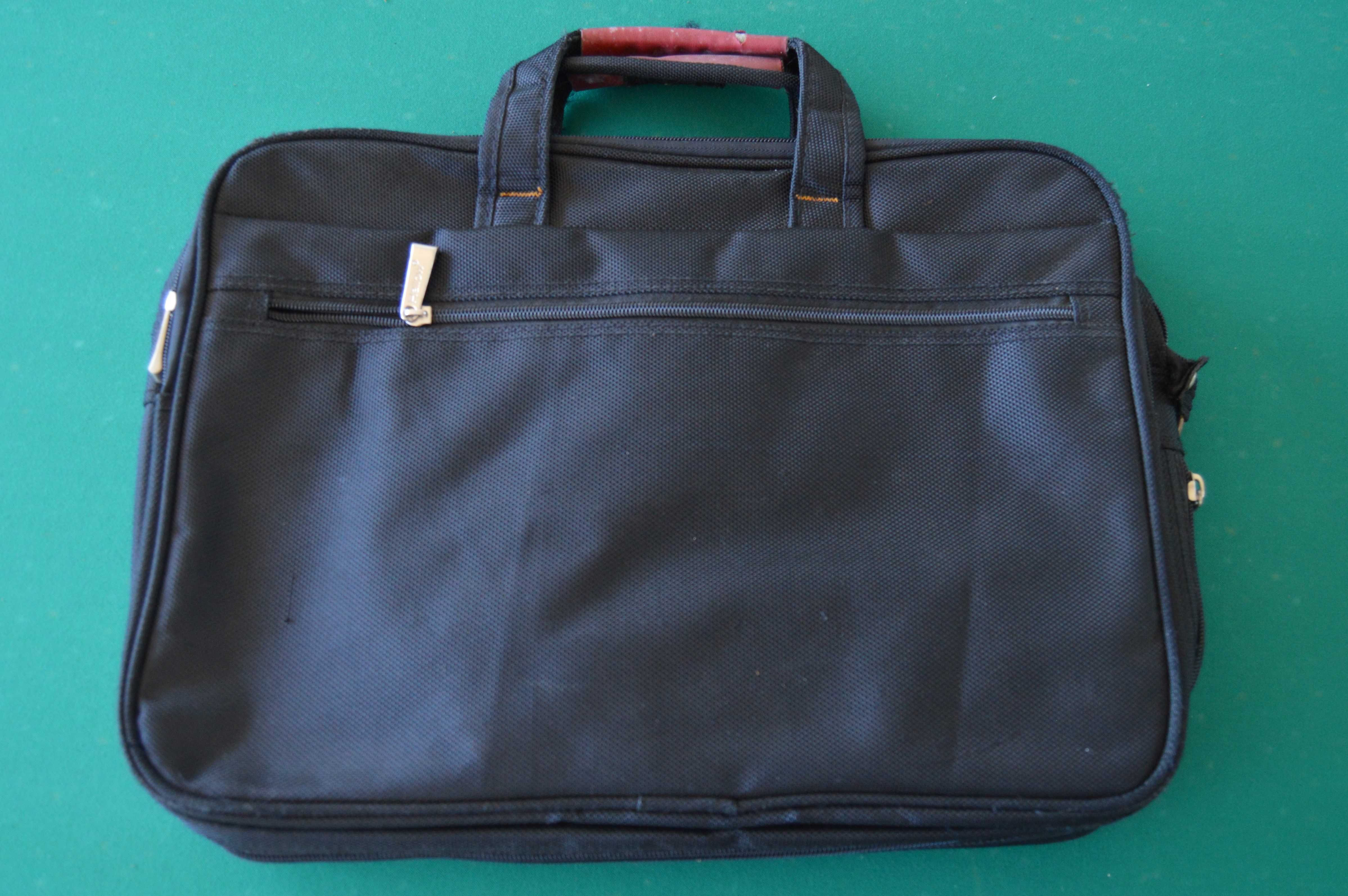 Mochila / Mala Computador Hallow
