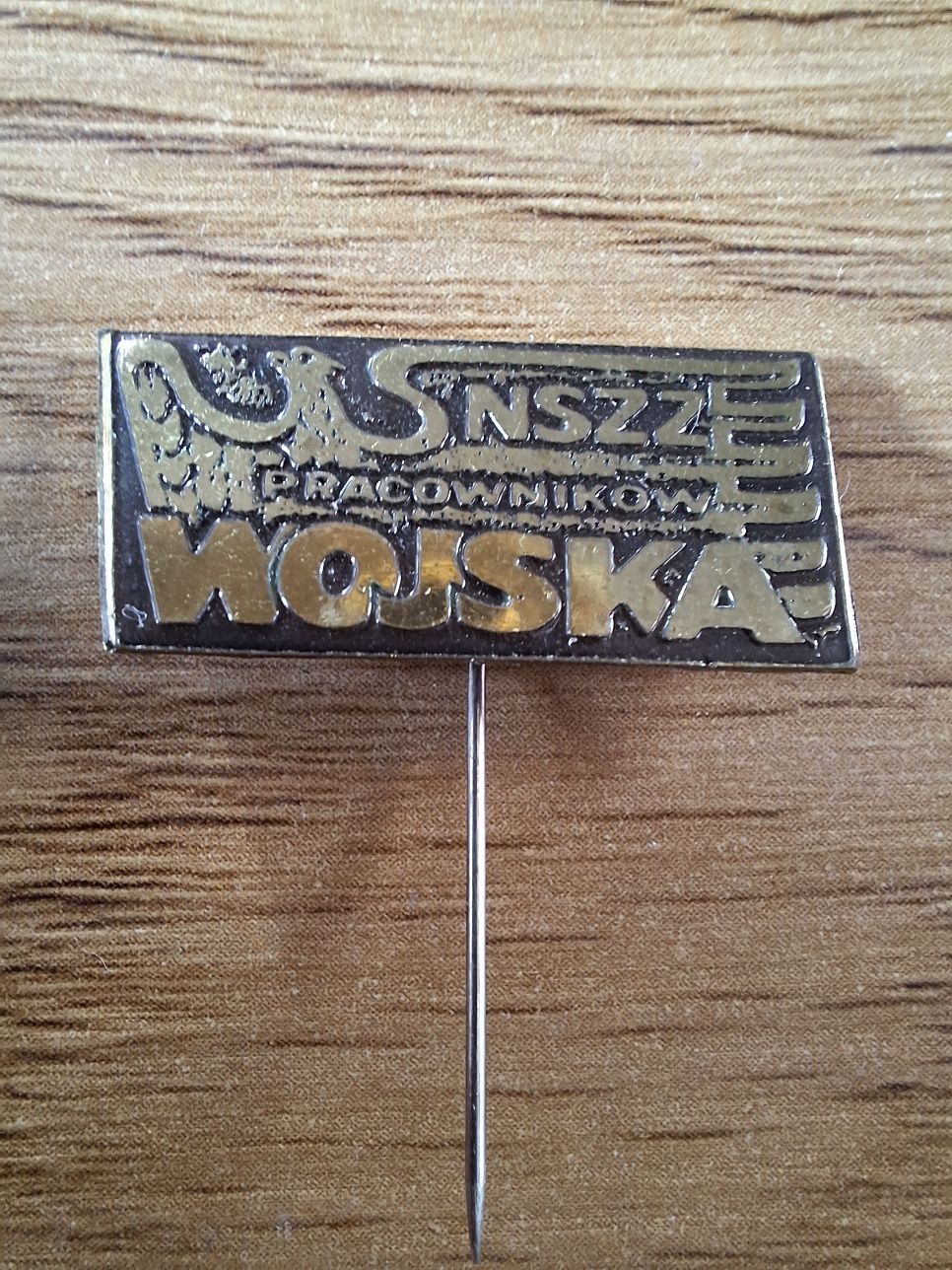 Stara wpinka z PRL  - NSZZ pracowników wojska