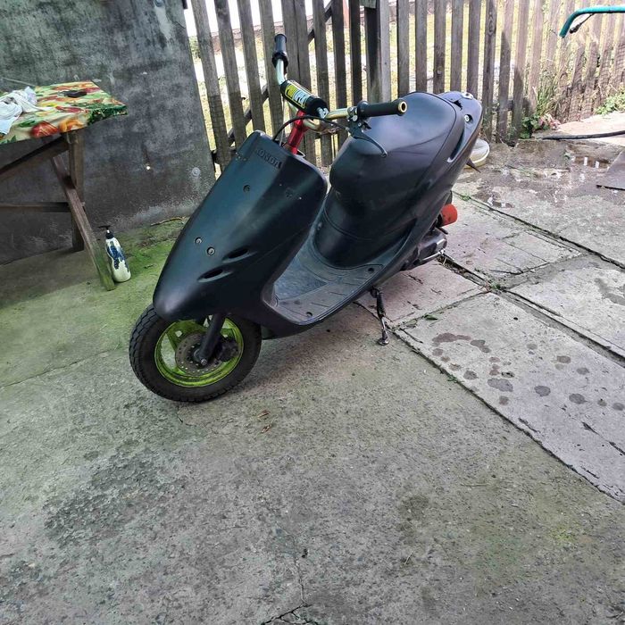 cкутер Honda DIO AF34