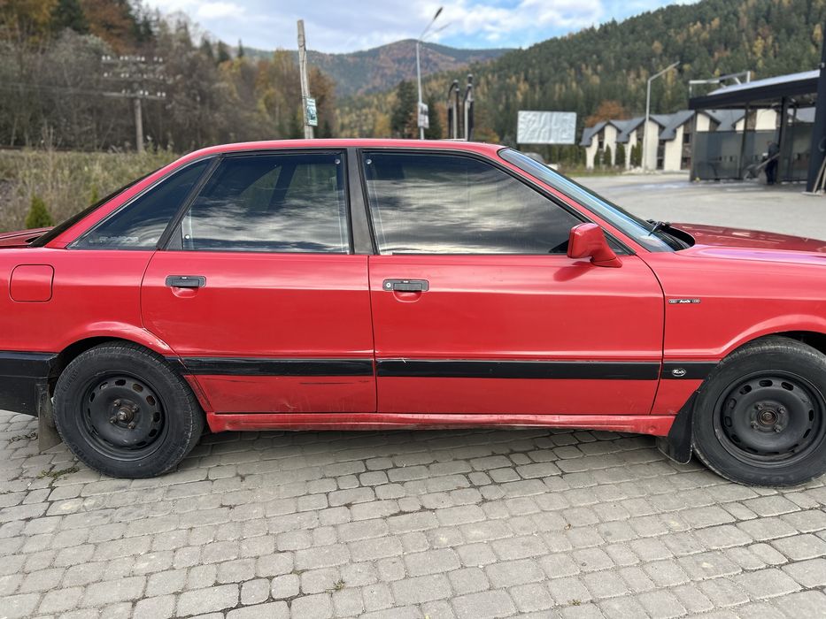 Продам Audi 80 1.8