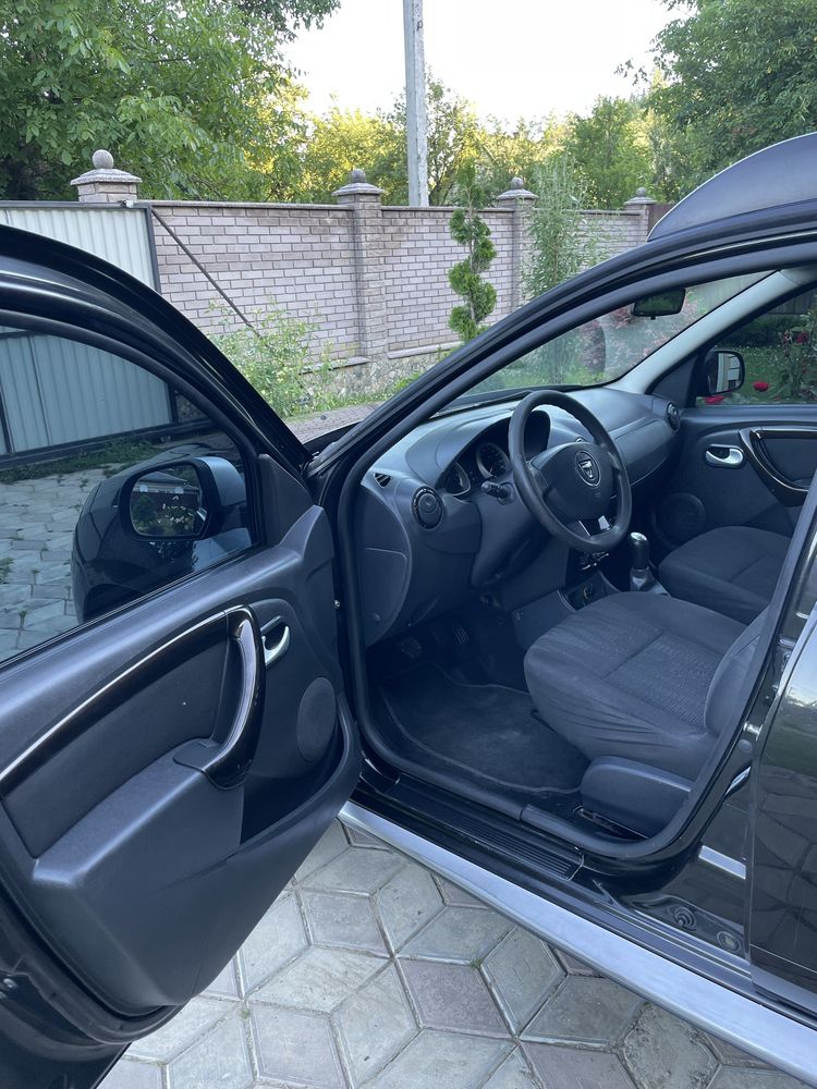 Продам Dacia Duster 1,5 dci 2010рік