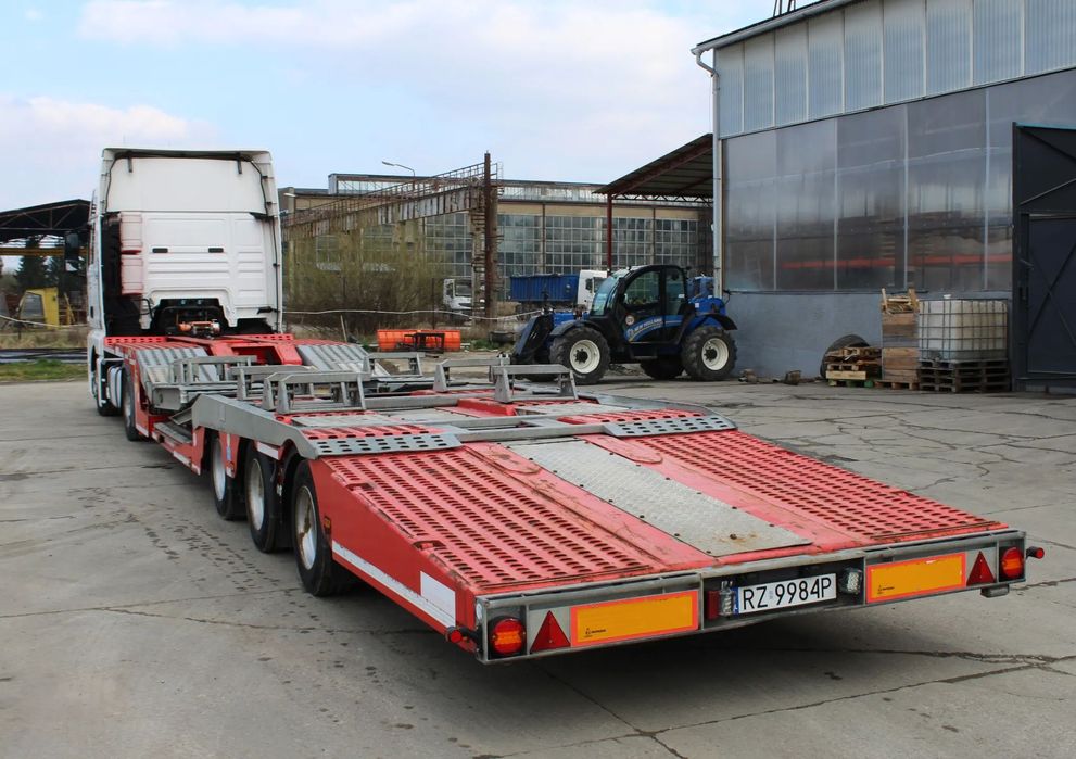 Kassbohrer FLEX - 2017 rok, osie BPW  Naczepa do przewozu pojazdów, Kassbohrer FLEX - 2017 rok, osie BPW