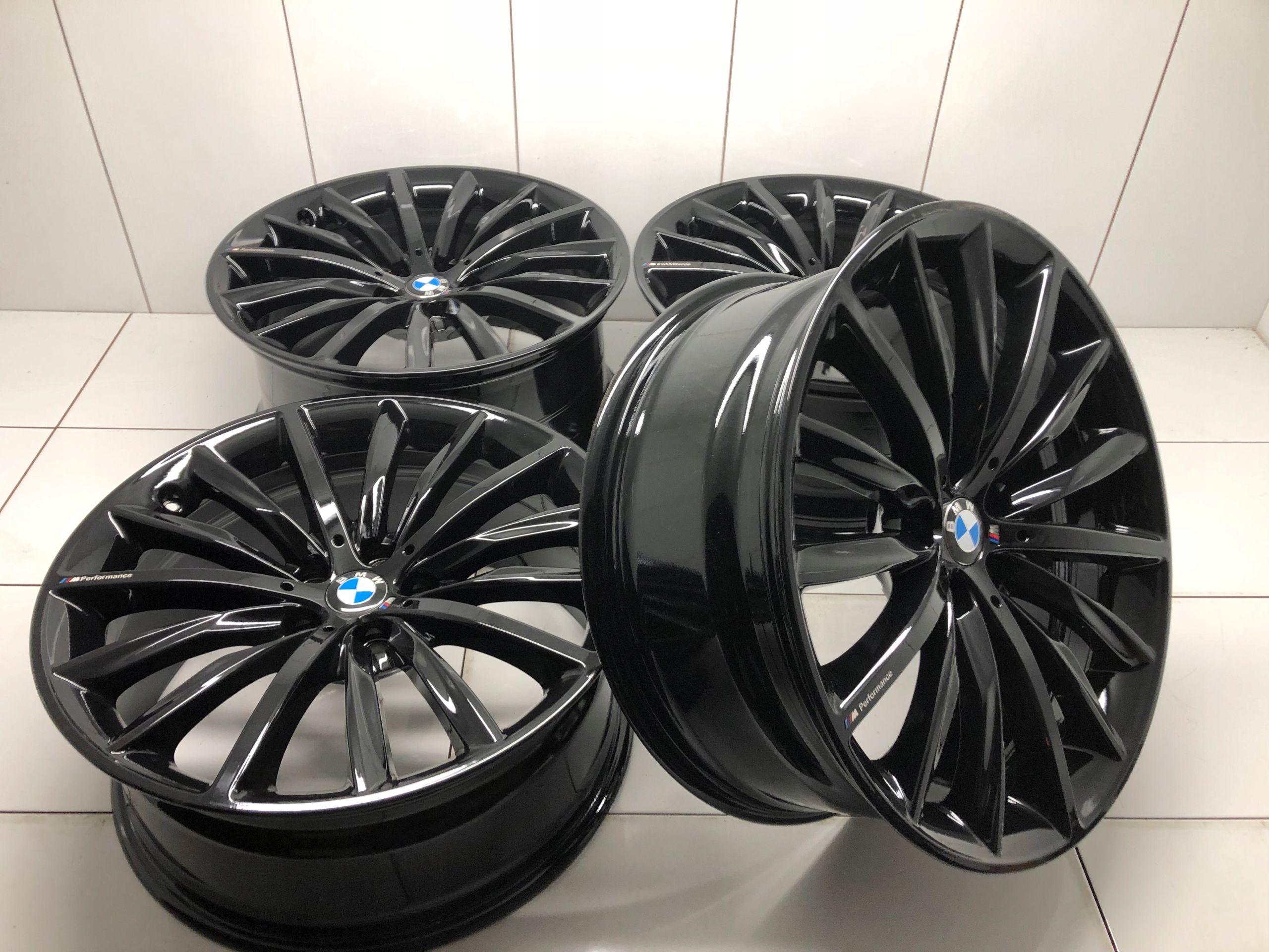 Felgi 19 BMW G30 G31 X3 G01 G11 m-pakiet Performance Oem Idealne